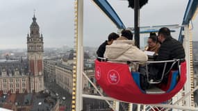 Un repas du chef Edouard Chouteau sur la grande roue de Lille le mercredi 17 décembre 2023.