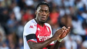 Axel Disasi face à Kylian Mbappé lors de PSG-Monaco, le 28 août 2022