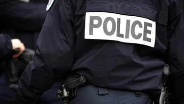La victime a été prise pour cible par deux homme qui ont ensuite pris la fuite.