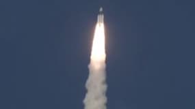 La 1ère fusée 100% indienne a été lancée à New Delhi