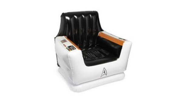 Le fauteuil Star Trek gonflable.