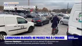 Paris: la galère des automobilistes sur les grands carrefours