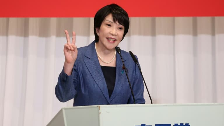 ELLE VA DEVENIR LA PREMIÈRE FEMME À DIRIGER LE JAPON: SANAE TAKAICHI PRÔNE L'INTERVENTIONNISME ÉCONOMIQUE DANS LE SILLAGE DES "ABENOMICS"