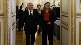 La présidente de l'Assemblée nationale Yaël Braun-Pivet et le Premier ministre François Bayrou, à Paris le 14 janvier 2025.