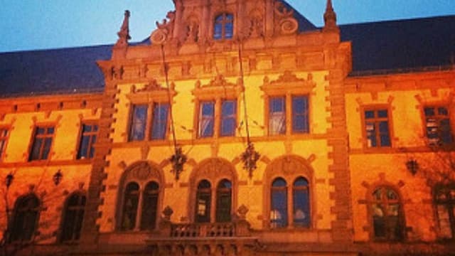 Vue du tribunal de Francfort, lieu du procès d'Aria Ladjedvardi.