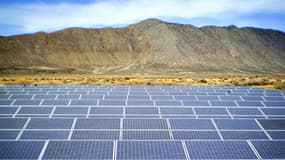 Un champ de panneaux solaires dans le Nevada, aux Etats-Unis