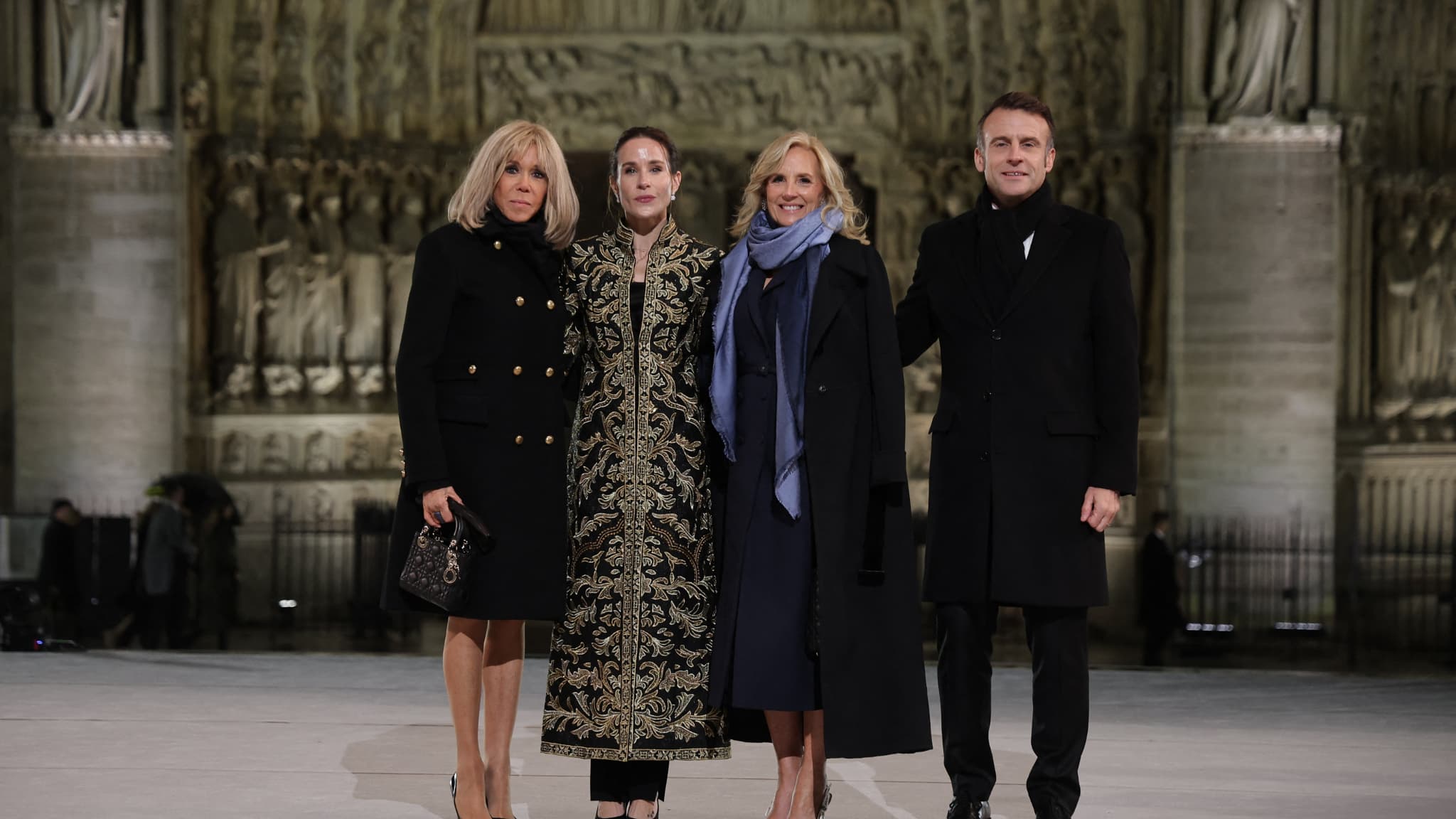 Réouverture de Notre-Dame : les plus beaux looks de Jill Biden, Carla Bruni et Brigitte Macron