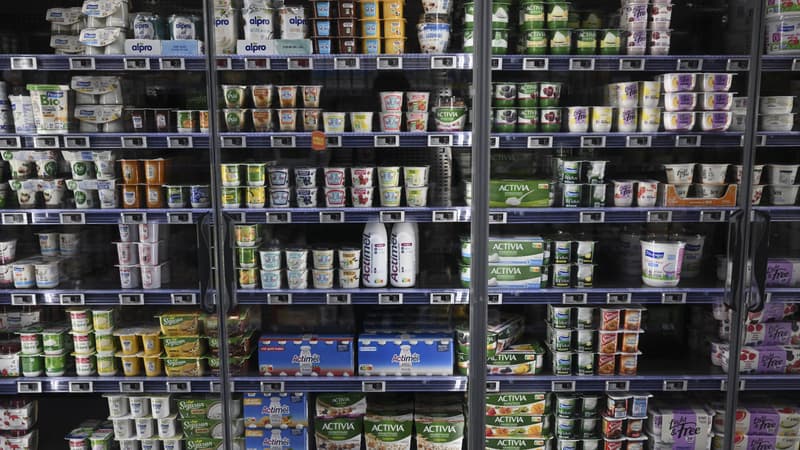 Le prix d'un produit reste le même mais sa quantité diminue.