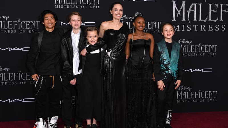 Angelina Jolie, entourée de ses enfants