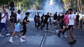 De jeunes émeutiers à Marseille
