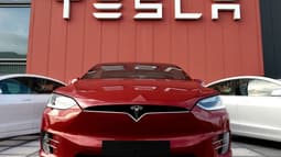 Tesla Model S.
