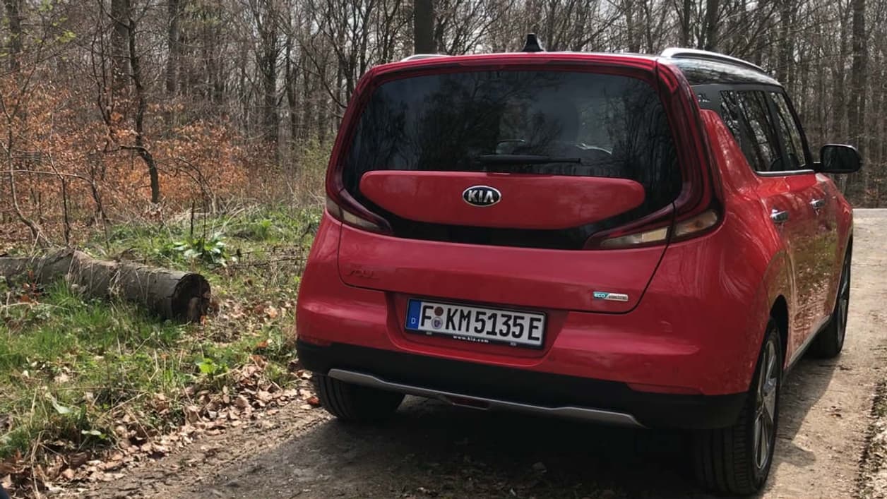 En Europe, le nouveau Soul est proposé uniquement en version électrique. En Europe, le nouveau Soul est proposé uniquement en version électrique.