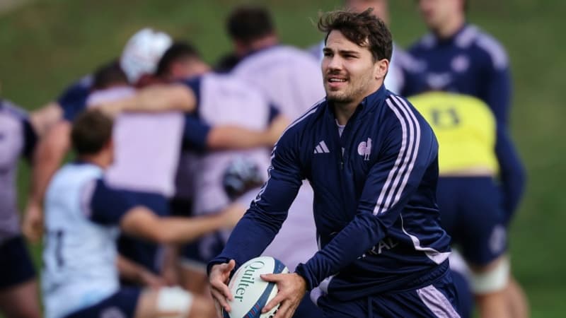 "Il ne faut pas se reposer sur ses lauriers": Dupont réagit aux absences de Fickou, Alldritt et Penaud pour le Tournoi des 6 Nations