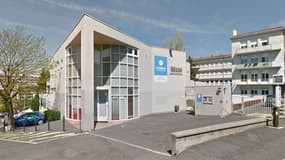 Plusieurs départs de feu ont été allumés au lycée Jean-Monnet au Puy-en-Velay.