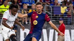 Clément Lenglet avec le Barça en amical contre Milan, août 2024