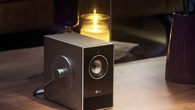 LG a dévoilé le CineBeam Qube en marge du CES 2024