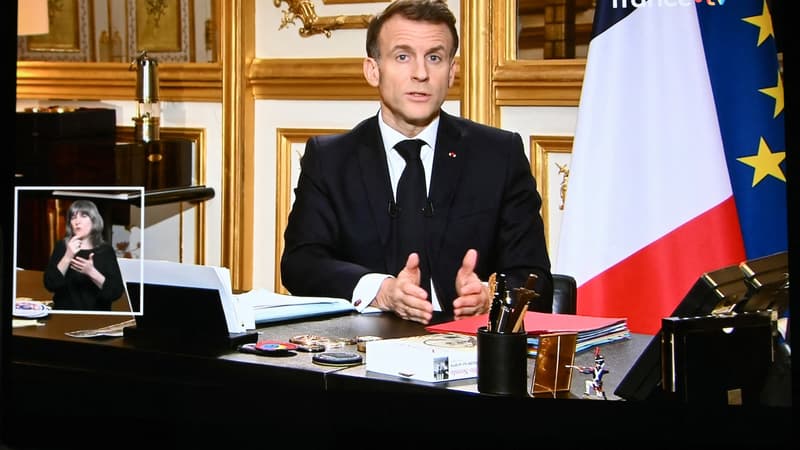 Emmanuel Macron annonce que deux vols évacuant des Français du Moyen-Orient arriveront ce mardi soir à Paris