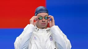 Léon Marchand aux JO de Paris 2024.