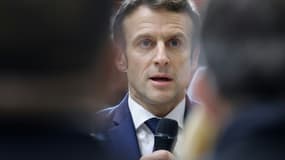 Le président français Emmanuel Macron au Salon de l'Agriculture de Paris, le 26 février 2022