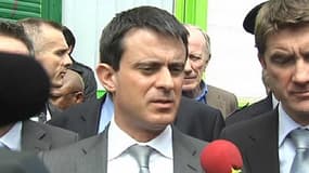 Manuel Valls a annoncé vendredi le retour des CRS dans la ville de Sevran où il était en déplacement pour assurer les habitants d'un prochain retour de leur tranquillité.