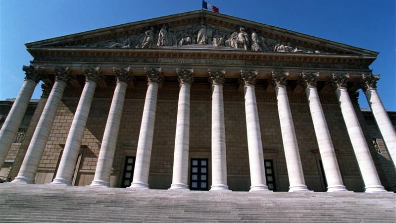 Les députés français ont achevé vendredi l'examen du projet de loi de finances rectificative pour 2012, qui prévoit notamment la création d'une "TVA sociale". L'Assemblée se prononcera le 21 février par un vote solennel sur l'ensemble de ce "collectif bud