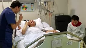 Alberto Fujimori a été hospitalisé, quelques heures après que la Cour suprême a annulé la grâce qui lui avait été accordée.