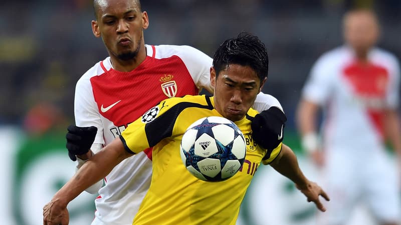 Fabinho (Monaco), ici à la lutte avec Shinji Kagawa (Dortmund), manquera le quart de finale retour de Ligue des champions au stade Louis-II.