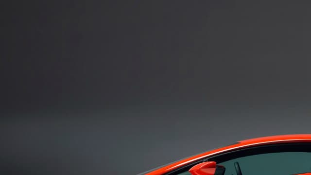 L'Aventador s'habille façon Miura pour les 50 ans du modèle mythique de Lamborghini.