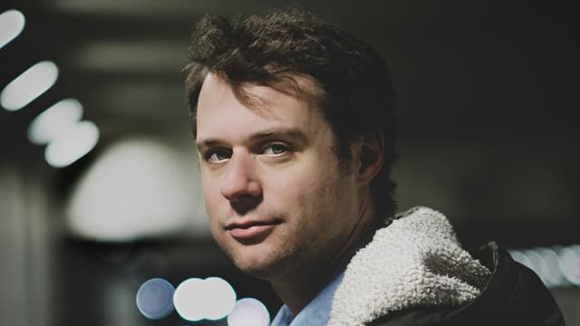 L'écrivain Paul Kawczak