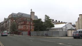 Londres: une morgue construit un bâtiment mortuaire supplémentaire pour faire face à la crise du coronavirus