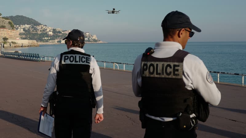 Un drone déployé à Nice invite les passants à rentrer chez eux. 