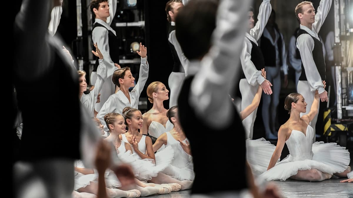 Les danseurs et danseuses de l'Opéra de Paris bénéficient du seul régime spécial pour des sportifs de haut niveau en France Les danseurs et danseuses de l'Opéra de Paris bénéficient du seul régime spécial pour des sportifs de haut niveau en France