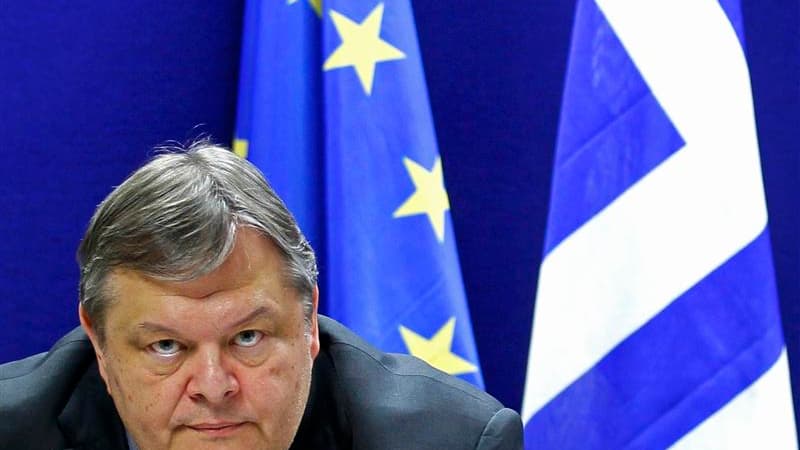 Le ministre des Finances grec Evangelos Vénizélos. Selon les termes d'un accord trouvé dans la nuit à Bruxelles, la dette grecque sera ramenée à 120,5% du PIB d'ici 2020 grâce à un nouveau programme de prêts publics de 130 milliards d'euros et à une restr