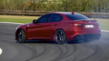 Pour vous, la voiture de l'année c'est elle, l'Alfa Romeo Giulia.