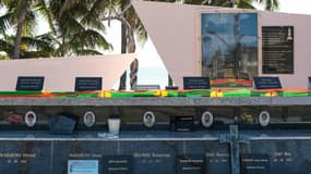 Mémorial en hommage aux victimes de l'assaut d'Ouvéa, à Hwadrilla en Nouvelle-Calédonie