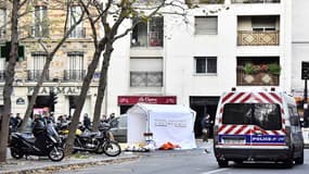 Des enquêteurs de la police scientifique et technique rue de Charonne, le 14 novembre