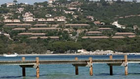 Vue d'un complexe immobilier de Porto-Vécchio (Corse-du-Sud)