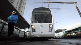 Dans le cadre de la procédure de consultation lancée en 2018, Keolis est pressenti par Île-de-France Mobilités pour l’exploitation du futur Tramway T9 qui reliera Paris au centre-ville d’Orly