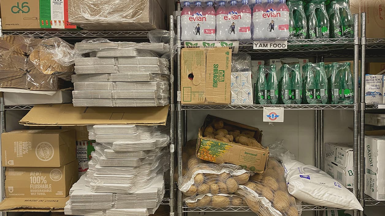 Les cuisines de Deliveroo Editions, à Courbevoie Les cuisines de Deliveroo Editions, à Courbevoie