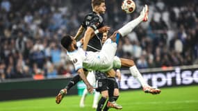 Le retourné de Pierre-Emerick Aubameyang lors du match de Ligue Europa OM-Ajax, le 30/11/2023