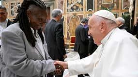Whoopi Golberg rencontrant le pape François le 14 juin 2024