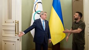 Le président du CIO Thomas Bach et le président ukrainien Volodymyr Zelensky