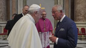 Le pape François et le prince Charles le 13 octobre 2019 au Vatican.