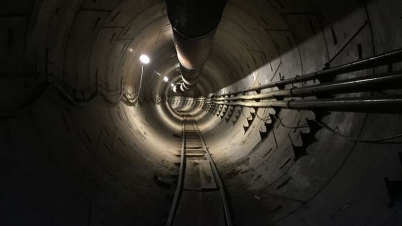 C'est sur Instagram qu'Elon Musk annonce que le premier tunnel creusé par The Boring Company sous Los Angeles est achevé.
