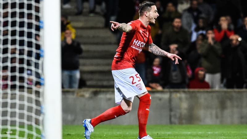 Nolan Roux - Nîmes 
