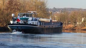 Le canal Seine-Nord Europe devrait relier Compiègne à Douai.