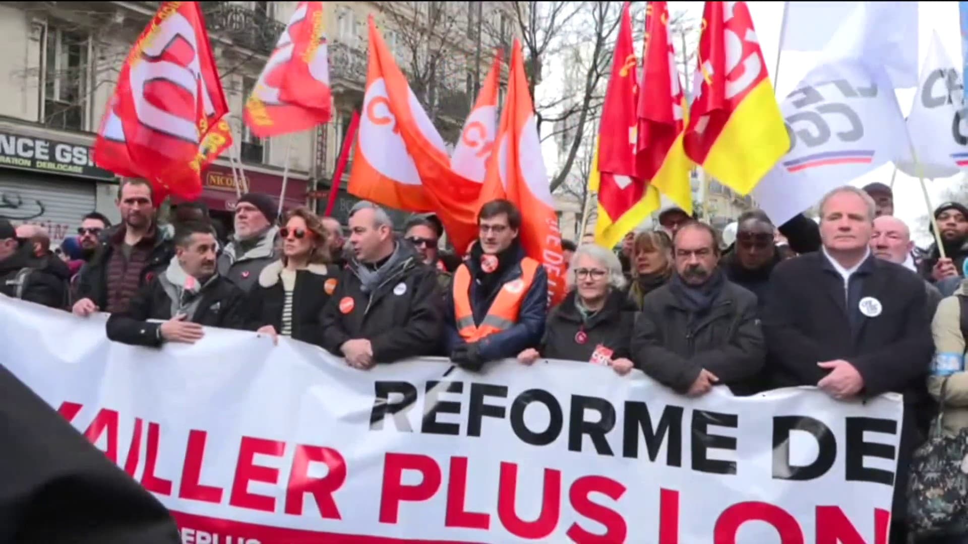 La tête du cortège parisien contre la réforme des retraites, le 11 février 2023 La tête du cortège parisien contre la réforme des retraites, le 11 février 2023