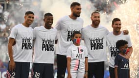 La présentation de cinq des grosses recrues du PSG