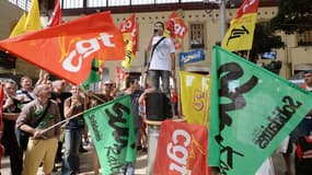 Plusieurs syndicats, dont la CGT et Solidaires, appellent à manifester dans toute la France ce jeudi.  