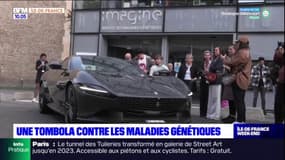 Mondial de l'Auto: la Ferrari remportée à la tombola de l'Institut Imagine remise à son nouveau propriétaire